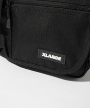Load image into Gallery viewer, PATCHED SHOULDER BAG
